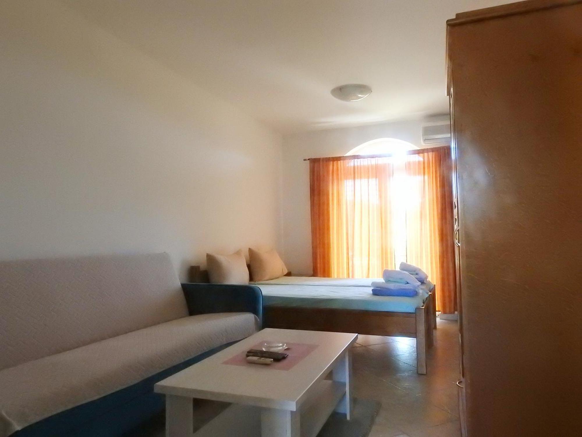 Luna Apartments Μπούντβα Δωμάτιο φωτογραφία